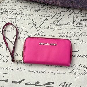 Michael Kors Hot Pink Saffiano Continental Wallet